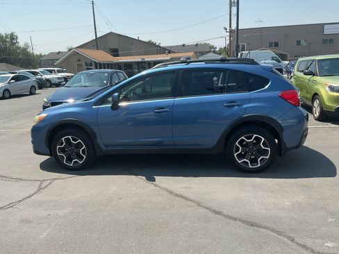 Used 2014 Subaru Crosstrek 2.0i Limited w/ Popular Package #2 AWD/4WD image 5