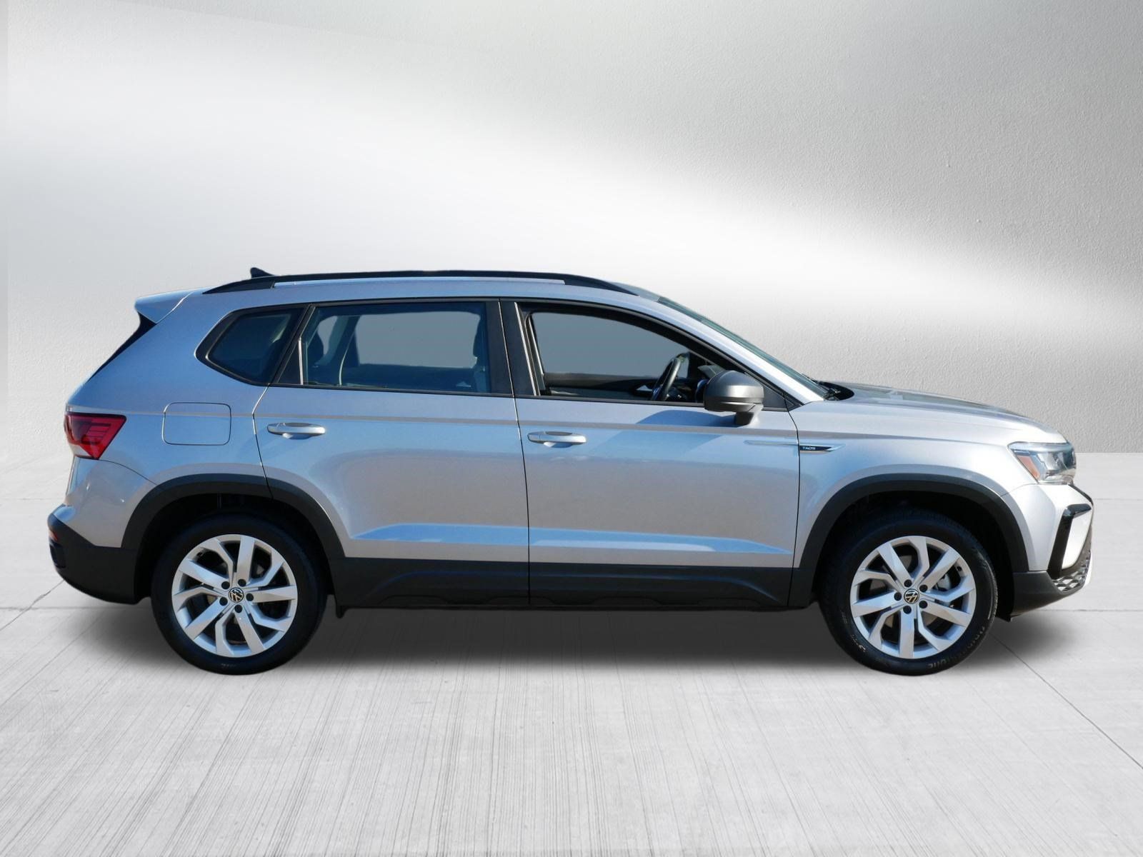 Certified 2023 Volkswagen Taos S AWD/4WD image 8