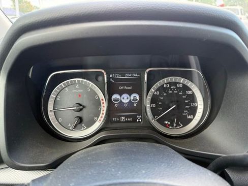 Used 2018 Nissan Titan PRO-4X w/ Pro-4x Convenience Package image 34