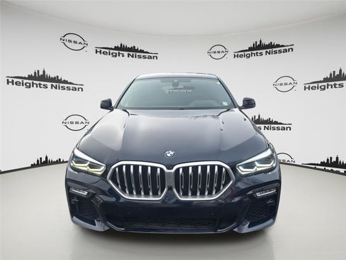 Used 2021 BMW X6 xDrive40i w/ M Sport Package image 3