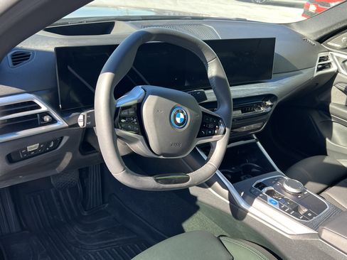 Used 2025 BMW i4 eDrive40 w/ M Sport Package image 33