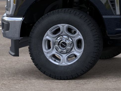 New 2026 Ford F250 XLT w/ XLT Premium Package AWD/4WD image 19