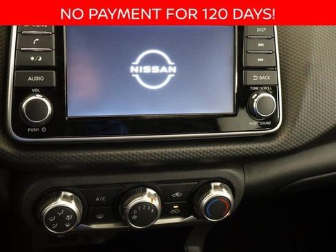 New 2025 Nissan Kicks Play S image 17