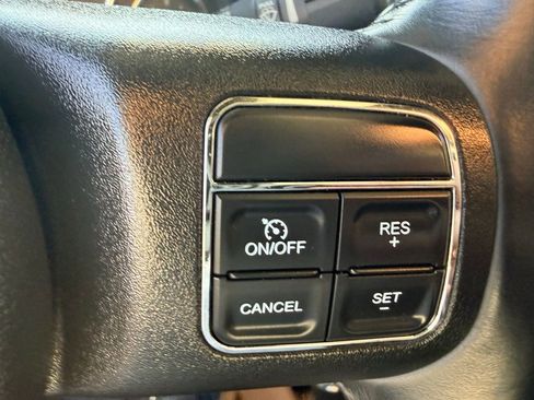 Used 2015 Jeep Wrangler Unlimited Sahara w/ Connectivity Group image 19