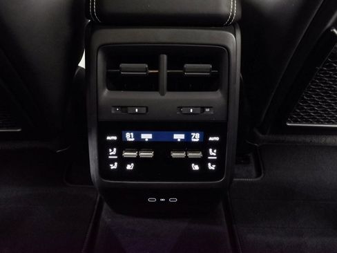 Certified 2025 Porsche Macan Turbo Electric image 18