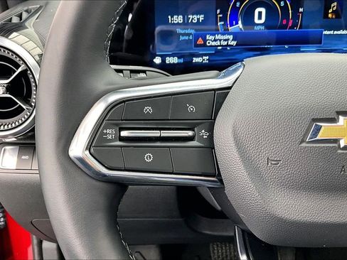 Used 2026 Chevrolet Equinox LT AWD/4WD image 18