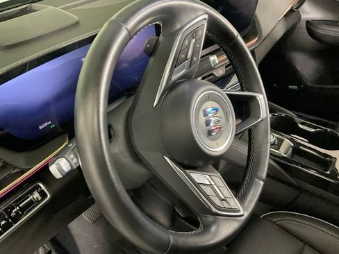Used 2024 Buick Envision Avenir AWD/4WD image 23