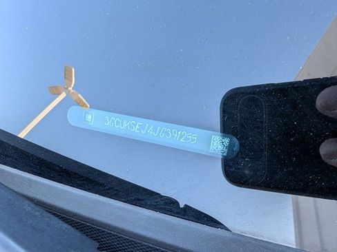 Used 2018 Chevrolet Silverado 1500 LTZ Z71 image 36