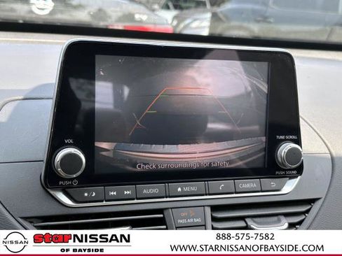 Certified 2021 Nissan Altima 2.5 SV image 28