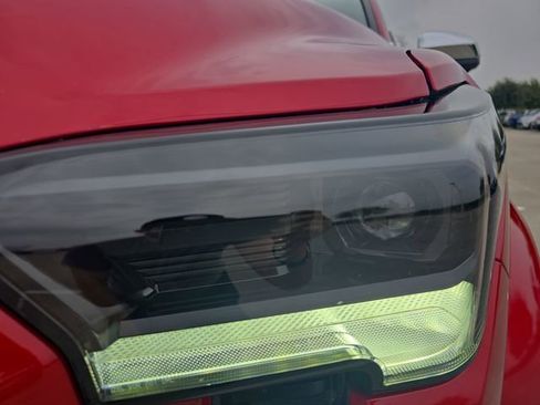 Certified 2025 Toyota Tacoma Limited image 30