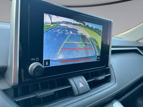Certified 2025 Toyota RAV4 LE AWD/4WD image 21
