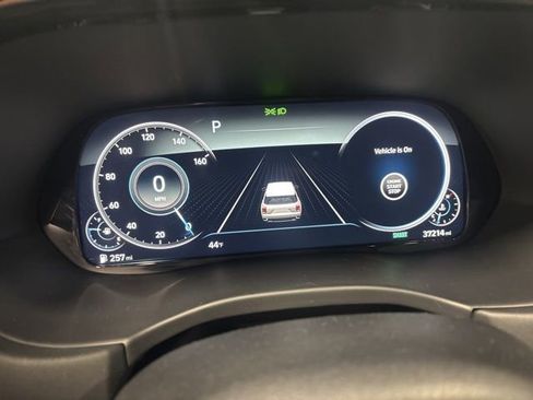 Used 2022 Hyundai Palisade Limited w/ Winter Package image 10