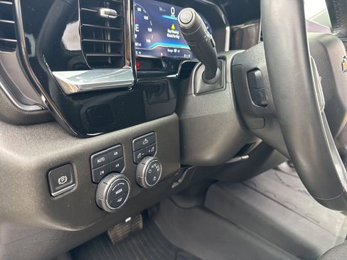 Used 2023 Chevrolet Silverado 1500 LT image 21