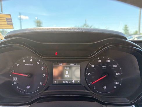 Used 2024 Chevrolet Trax LS w/ LS Convenience Package FWD image 25