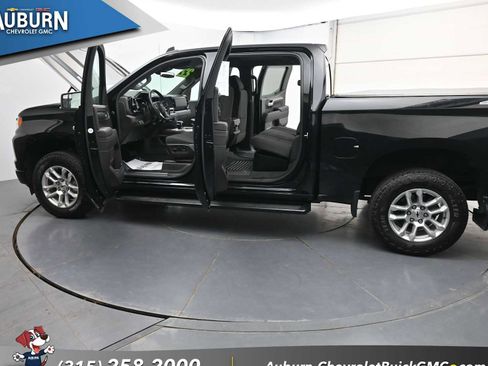 Used 2022 Chevrolet Silverado 1500 RST AWD/4WD image 37