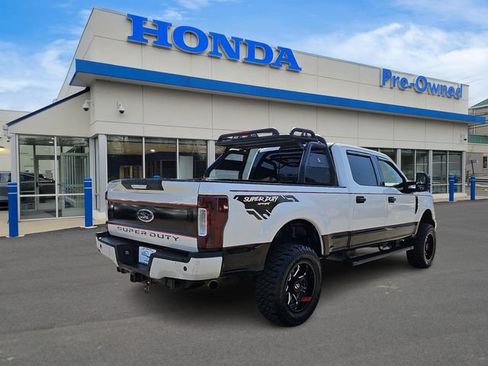 Used 2019 Ford F250 Lariat AWD/4WD image 4
