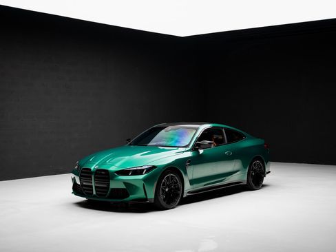 Used 2026 BMW M4 xDrive Competition w/ Executive Package AWD/4WD image 4