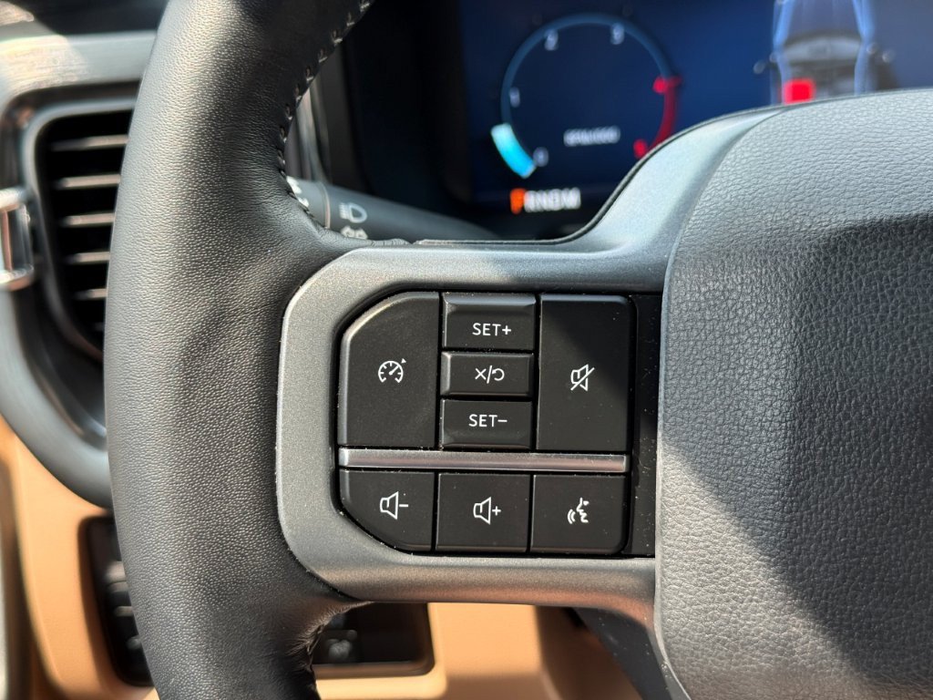 Used 2024 Ford F250 Lariat w/ Sport Appearance Package AWD/4WD image 40