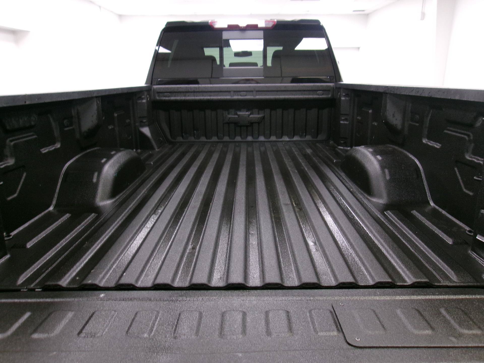 Used 2023 Chevrolet Silverado 3500 LTZ w/ LTZ Plus Package AWD/4WD image 13