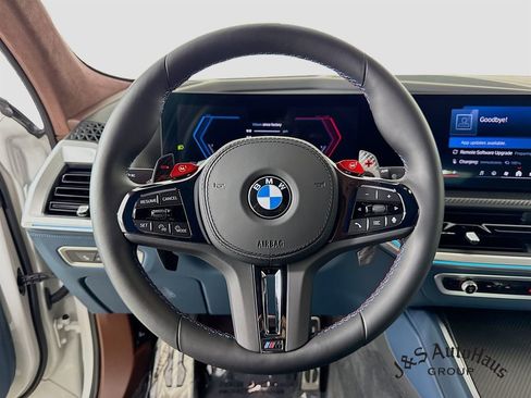 Used 2024 BMW XM AWD/4WD image 12