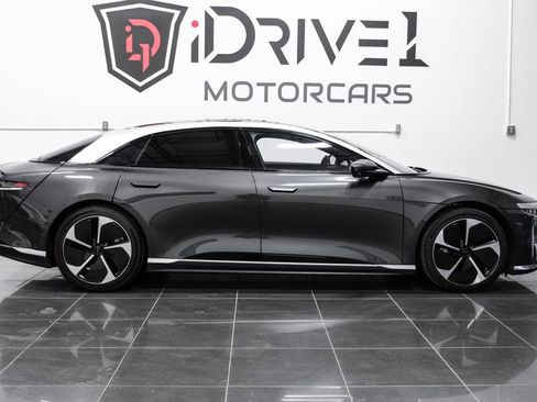 Used 2024 Lucid Air Touring AWD/4WD image 9