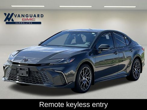 Used 2025 Toyota Camry XSE image 5