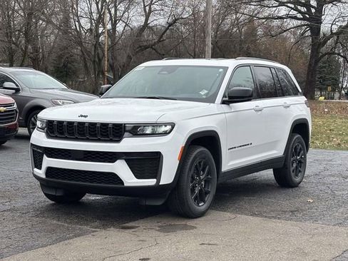 New 2026 Jeep Grand Cherokee 4WD image 29