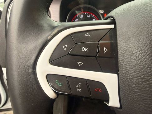 Used 2016 Dodge Charger SE w/ Popular Equipment Group RWD image 16
