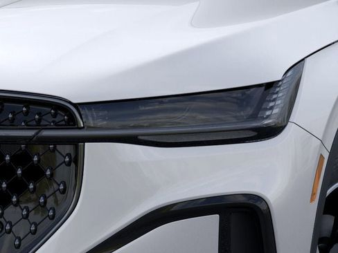 New 2025 Lincoln Nautilus Premier w/ Jet Appearance Package image 18