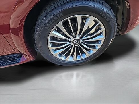 Used 2021 INFINITI QX80 Sensory w/ All-Season Package image 14