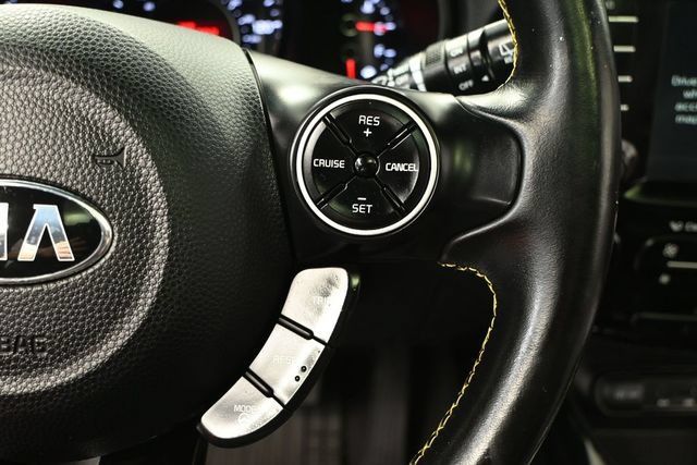 Used 2014 Kia Soul + w/ Primo Package FWD image 22