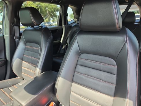 Used 2025 Honda CR-V Sport Touring image 22