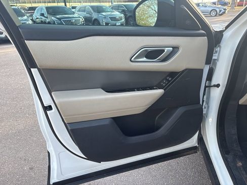 Used 2021 Land Rover Range Rover Velar S image 9