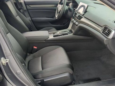 Used 2019 Honda Accord Hybrid image 25