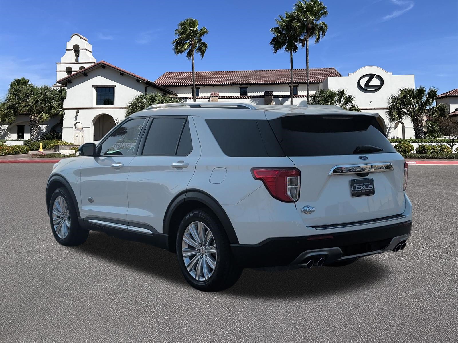 Used 2022 Ford Explorer King Ranch w/ Technology Package RWD image 4