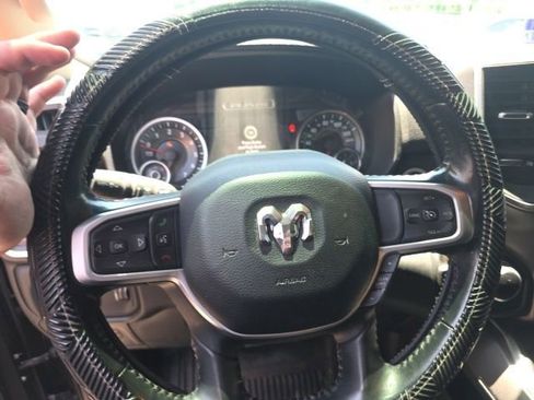 Used 2020 RAM 1500 Big Horn AWD/4WD image 20