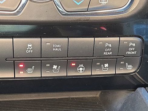 Used 2018 RAM 1500 Sport w/ Quick Order Package 26Q Night image 29