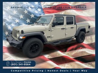 Used 2022 Jeep Gladiator Sport w/ Trailer Tow Package 360° Tour