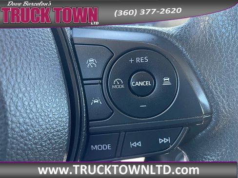 Used 2023 Toyota Corolla LE FWD image 21