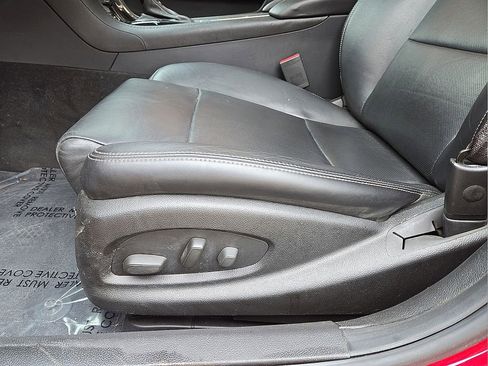 Used 2013 Cadillac ATS Luxury w/ Cold Weather Package image 21