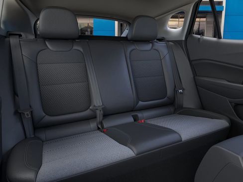 New 2026 Chevrolet Trax LT w/ LT Convenience Package FWD image 21