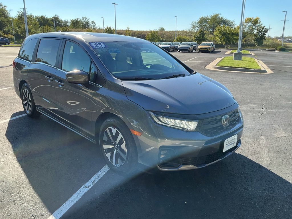Used 2025 Honda Odyssey EX-L image 13