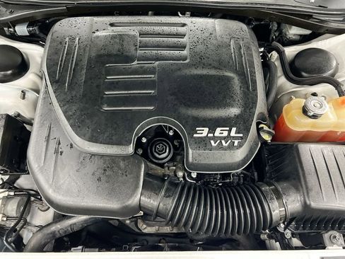 Used 2020 Dodge Challenger SXT image 24