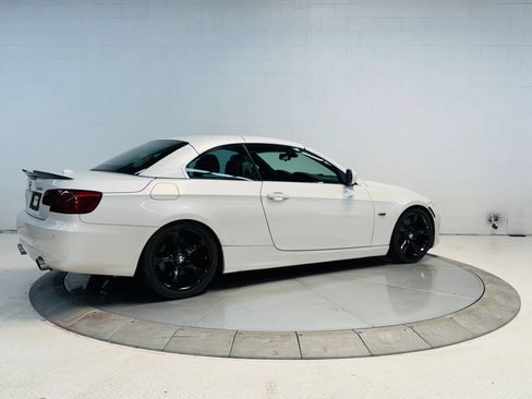 Used 2011 BMW 335i Convertible RWD image 7