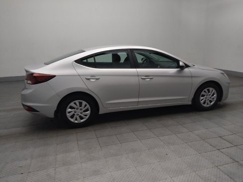 Used 2019 Hyundai Elantra SE FWD image 10