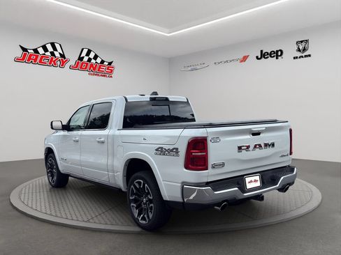 Used 2025 RAM 1500 Limited AWD/4WD image 7