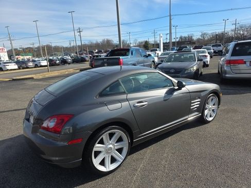Used 2005 Chrysler Crossfire Limited image 3