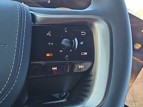 New 2026 INFINITI QX80 4WD image 24