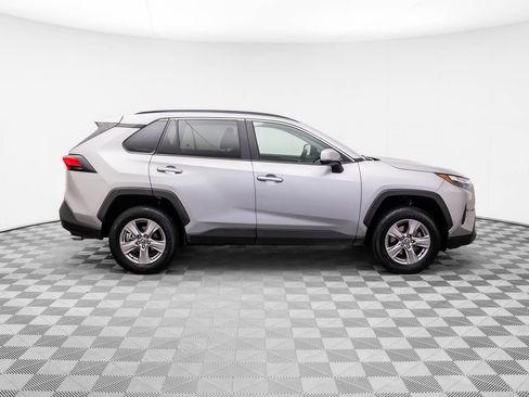 Used 2024 Toyota RAV4 XLE image 6