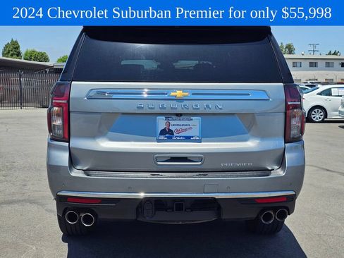 Used 2024 Chevrolet Suburban Premier AWD/4WD image 6